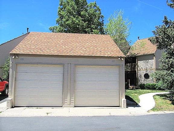 2nd image of 106 Segura Ct