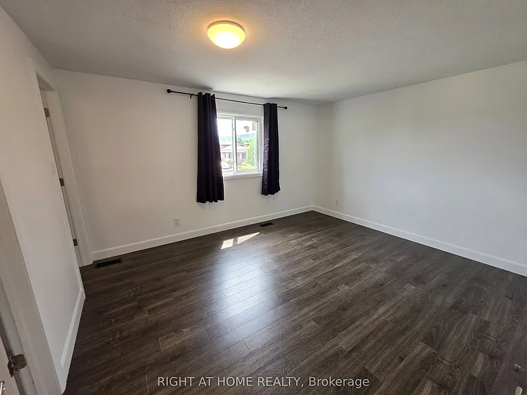 127 Dewitt Rd — Photo 19