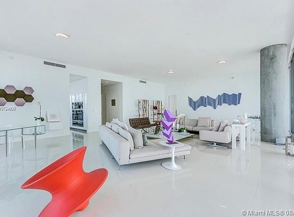 3rd image of 2669 S Bayshore Dr #1901N