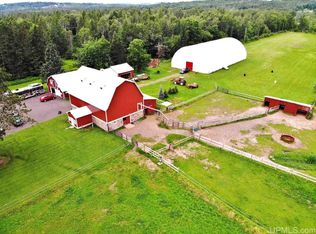 6194 E West Harding Rd, Bessemer, MI 49911