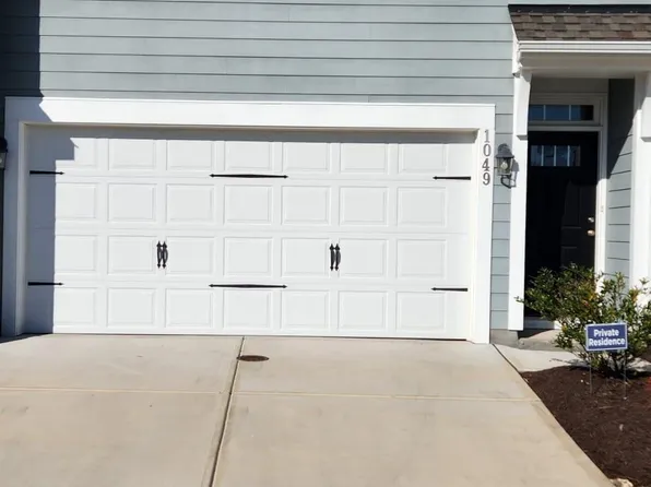 1049 Islip Pl, Durham, NC 27703