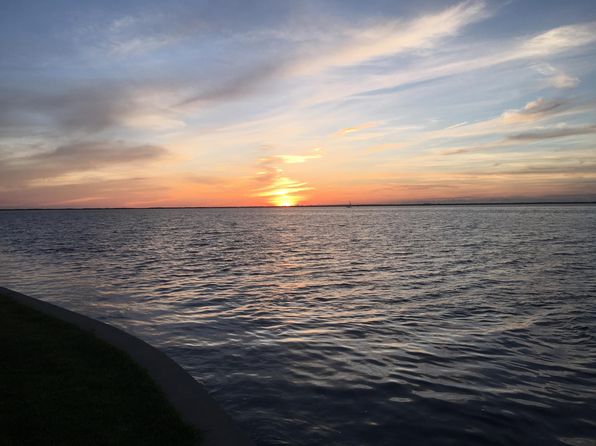 1 Colony Point Dr APT 13C