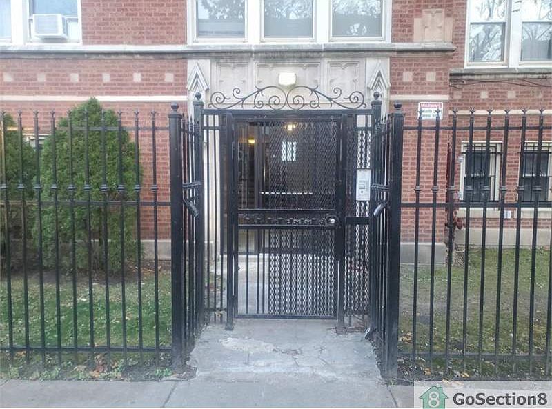 1st image of 7603 S Essex Ave APT 2