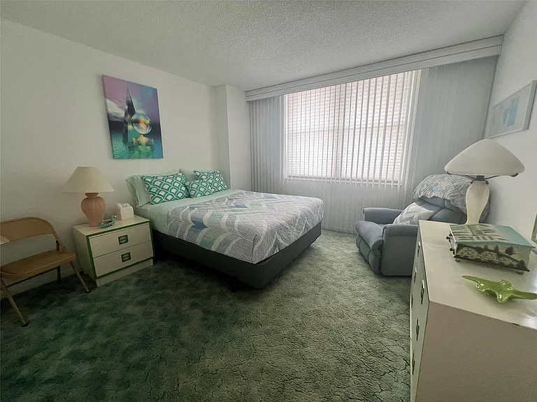 101 Briny Ave #811 — Photo 10