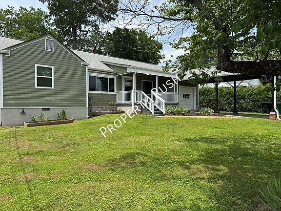 2nd image of 743 Lanoir St