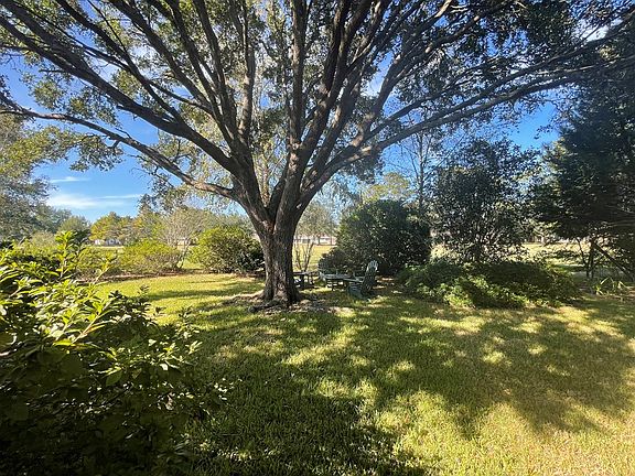 5th image of 507 Country Club Dr