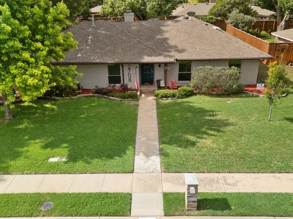 2708 Hunters Creek Dr, Plano, TX 75075