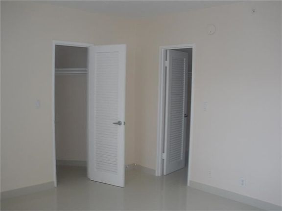 4th image of 3001 S Ocean Dr APT 1549