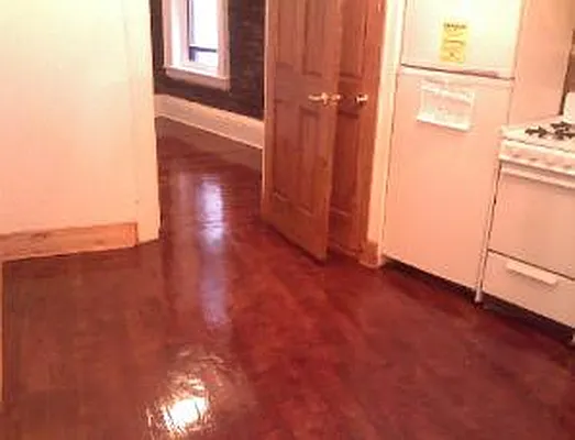 Rented by Adina Realty | media 74