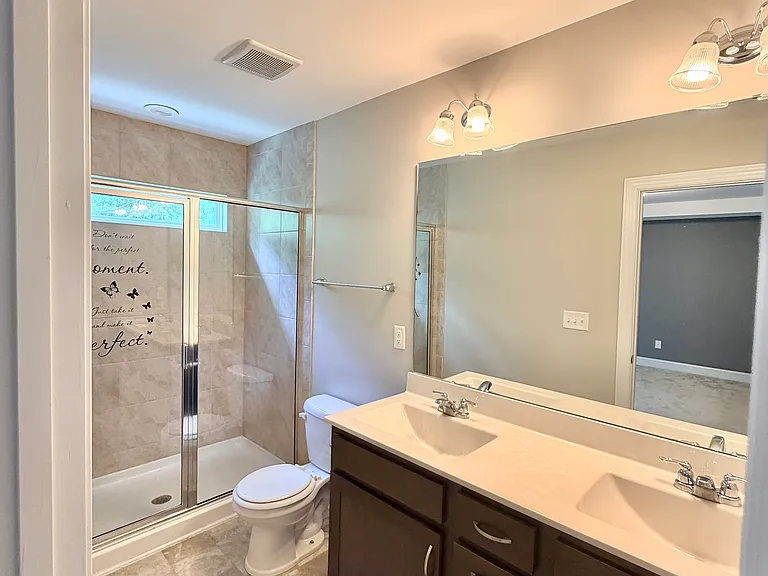 102 Harvest Oaks Ln — Photo 14