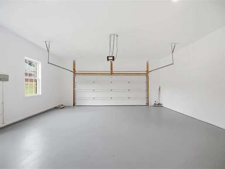 2000 Millstone Dr SW — Photo 18