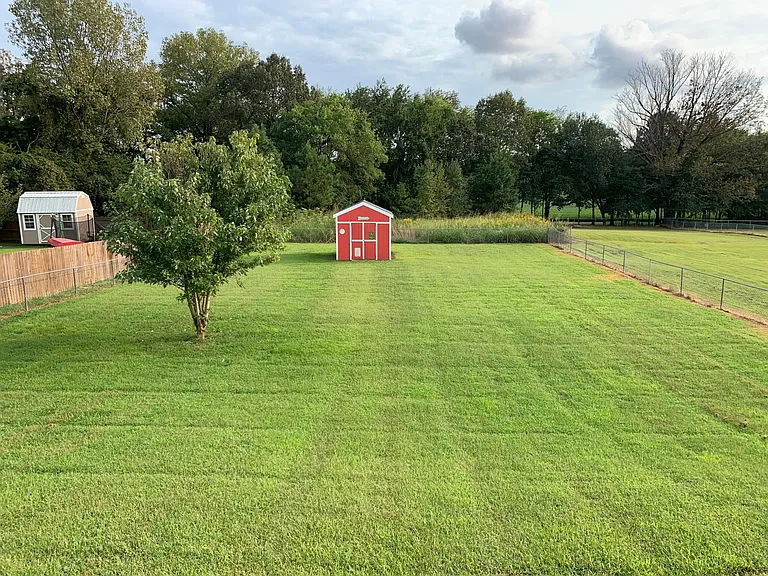 10447 Bell Station Rd — Photo 3