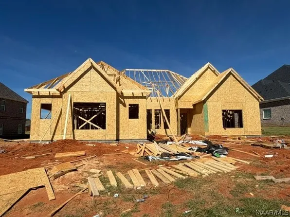 999 Sunfield Dr, Prattville, AL 36066