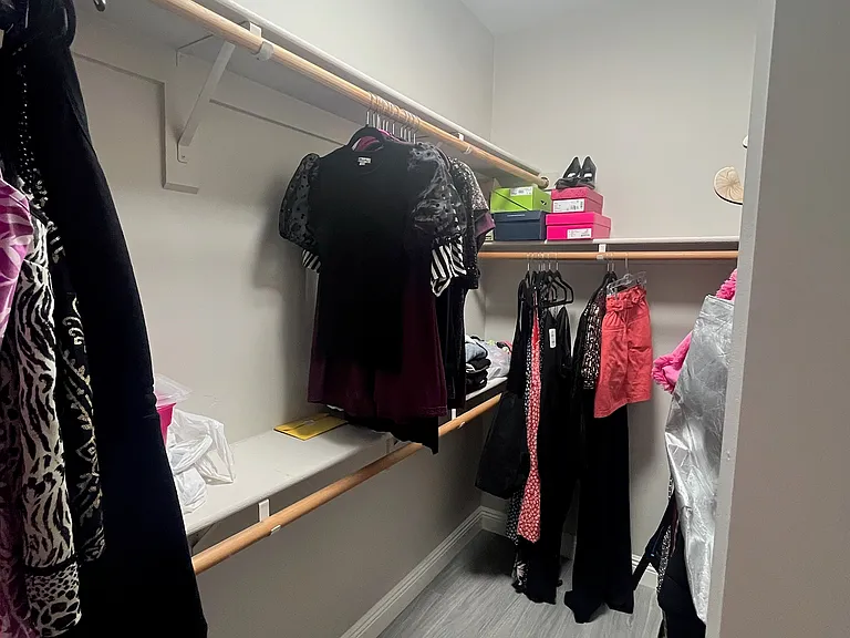 walk in closet in master