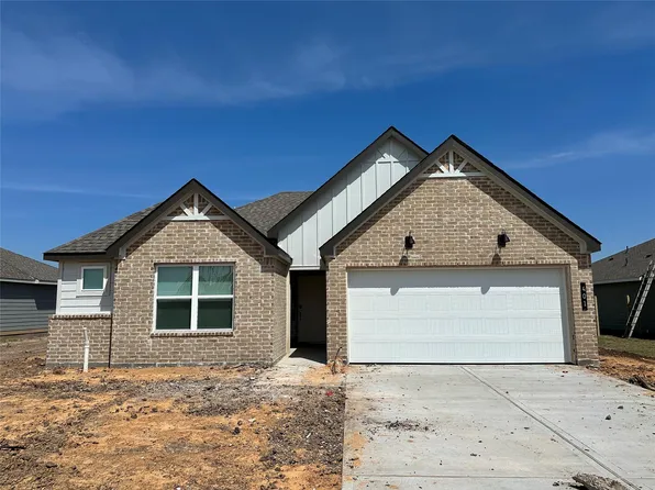 401 Combine Rd, Snook, TX 77878