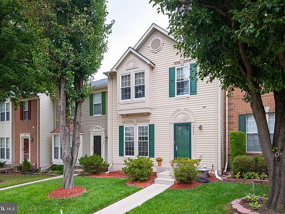 4th image of 2582 Grayton Ln
