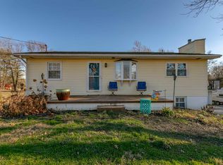 1477 Old Plank Rd, Newburgh, IN 47630