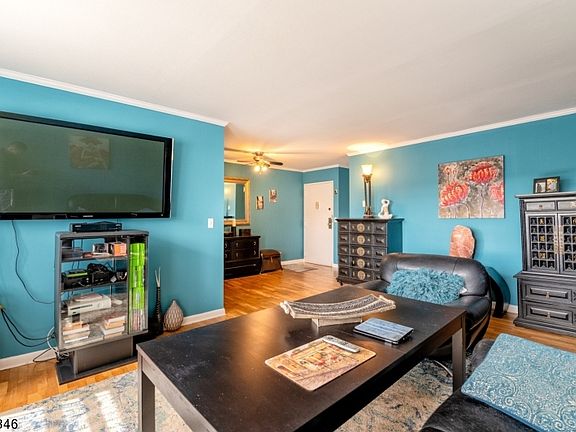 5th image of 100 Pierson Miller Dr APT C33