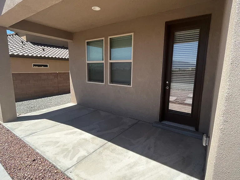 4489 Skyline Loop NE — Photo 11