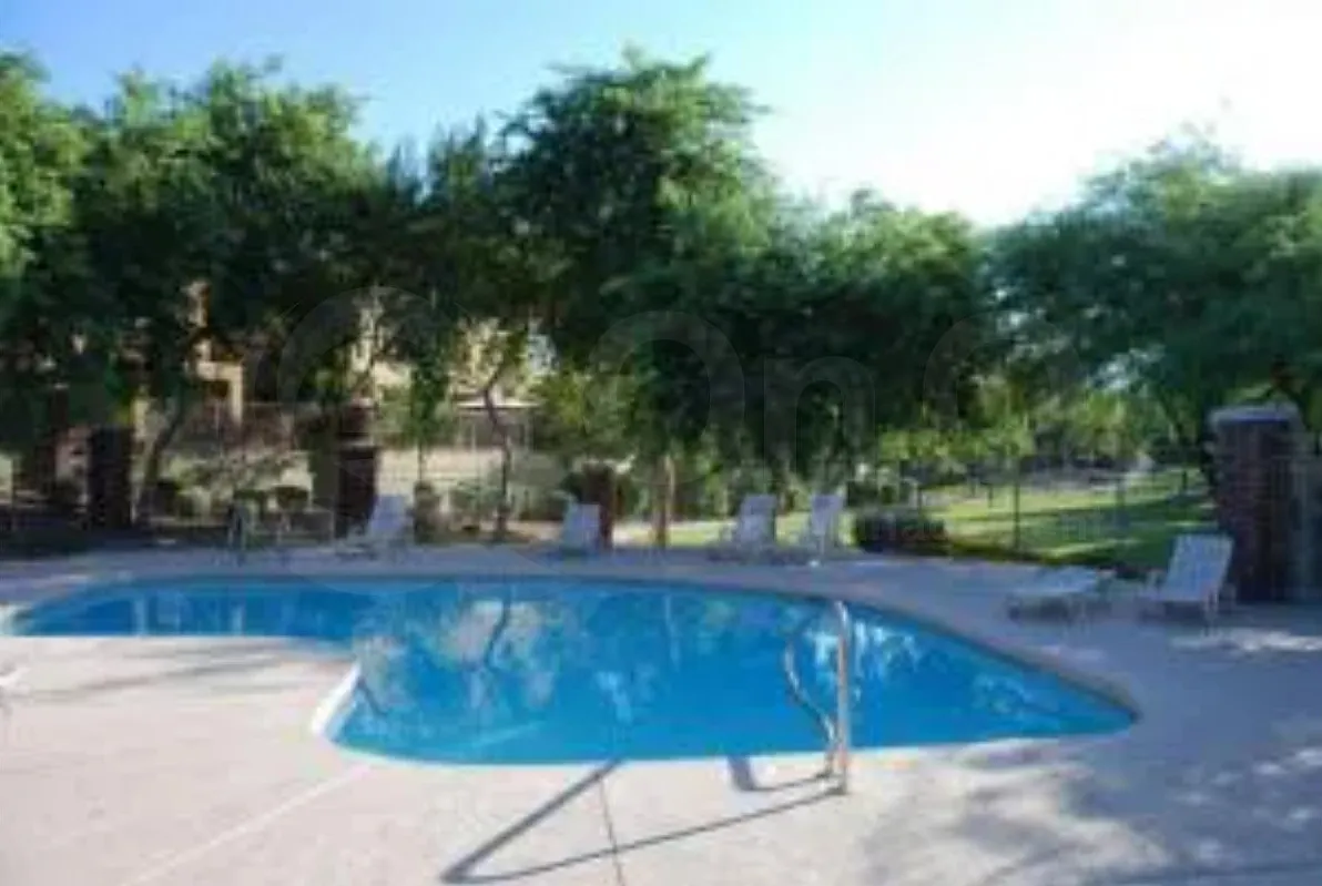2 bed, 2.5 bath, 1086 sqft, $1,625 — Photo 3