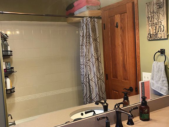 Main floor bathroom 