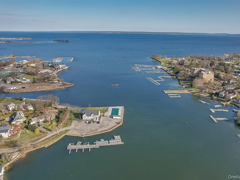 1001 Shore Acres Dr — Photo 33