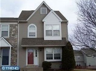 648 Longwood Rd, Collegeville, PA 19426