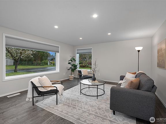 3rd image of 1103 Decatur Street SW