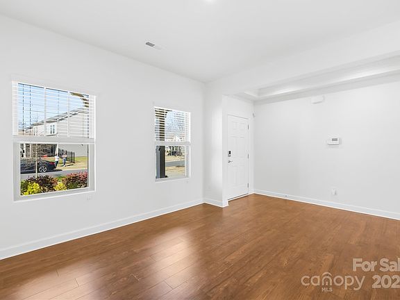 3rd image of 7314 Rupell Dr
