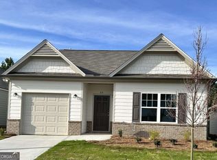 84 Cedar Mill Dr, Dallas, GA 30132