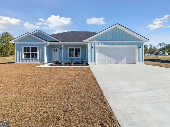 1607 Ashantilly Dr, Darien, GA 31305