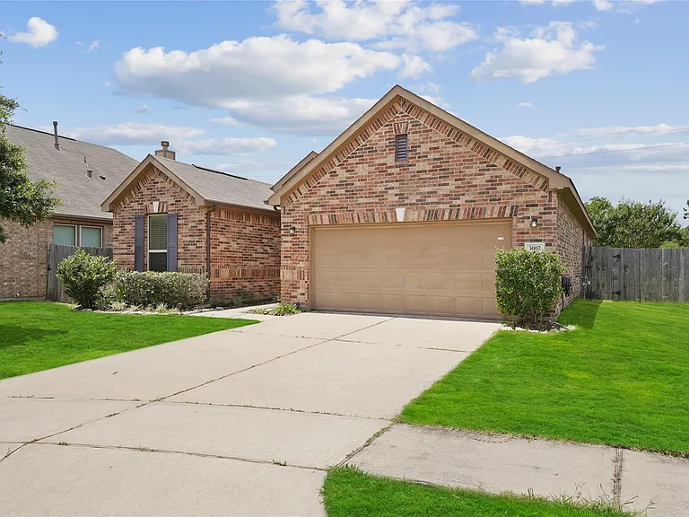 3007 Meadow Prairie St — Photo 27