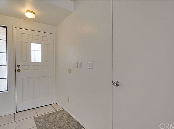 4th image of 12167 Douglas St