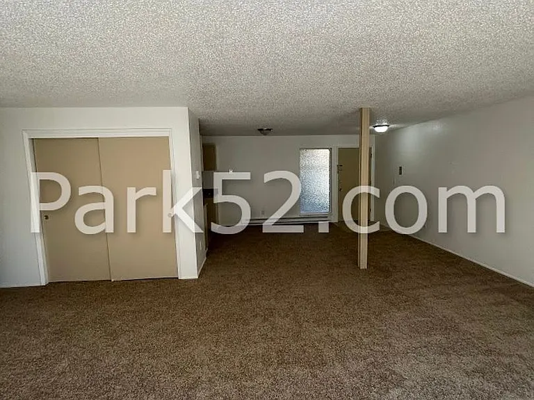 4002 S Warner St #7 — Photo 6