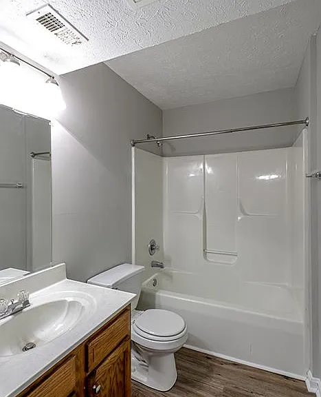 8508 Standing Oak Dr — Photo 15