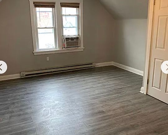 5th image of 2216 Saint James Ave APT 3