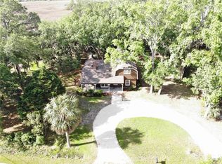 250 Yacht Rd, Brunswick, GA 31525