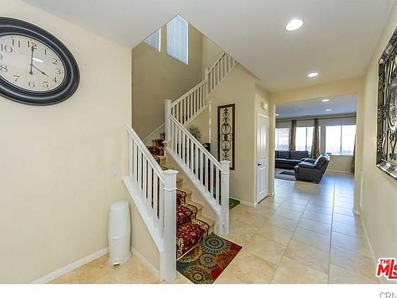 3rd image of 70 Revell Cir