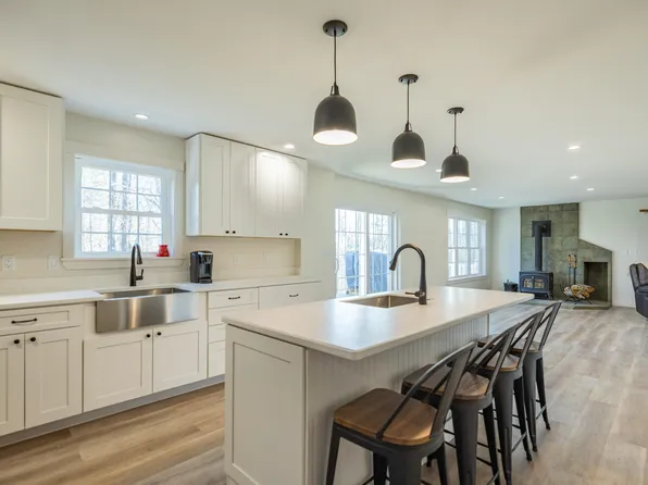 861 Woodman Hill Road, Minot, ME 04258