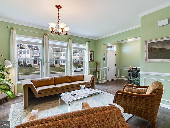 4th image of 23380 Marview Ct