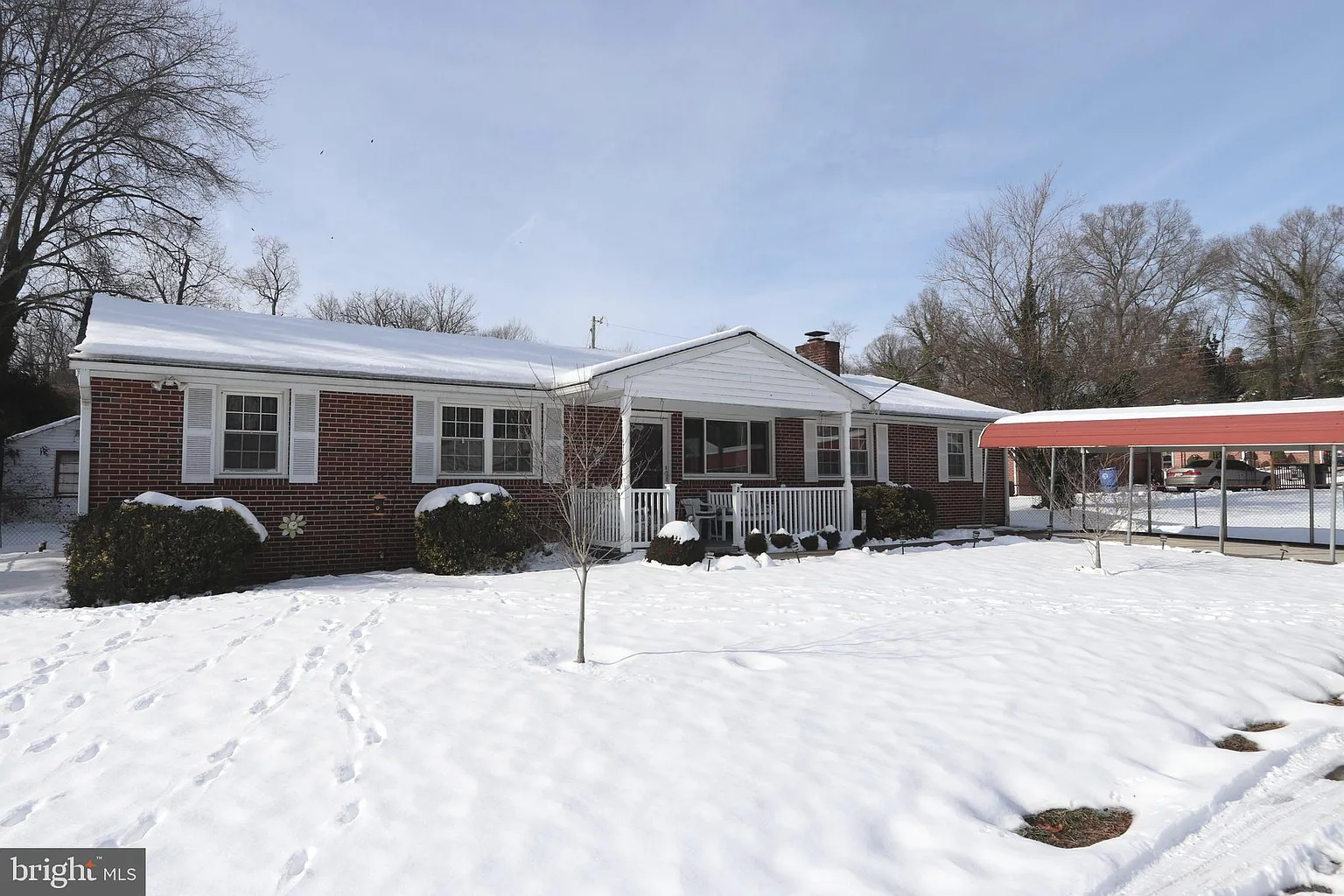 2 Meekins Ave photo 1