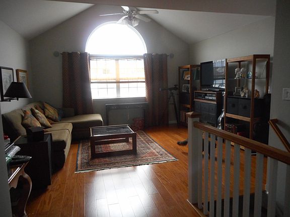 3rd image of 61A Constantine Way