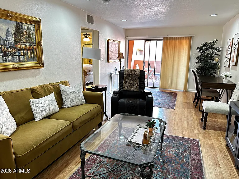 12222 N Paradise Village Pkwy S #331 — Photo 4