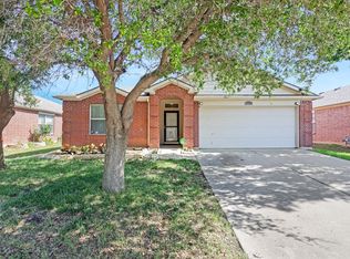 1713 Wind Dancer Trl, Fort Worth, TX 76131