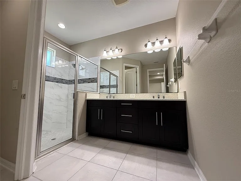 12200 Rangeland Blvd — Photo 19