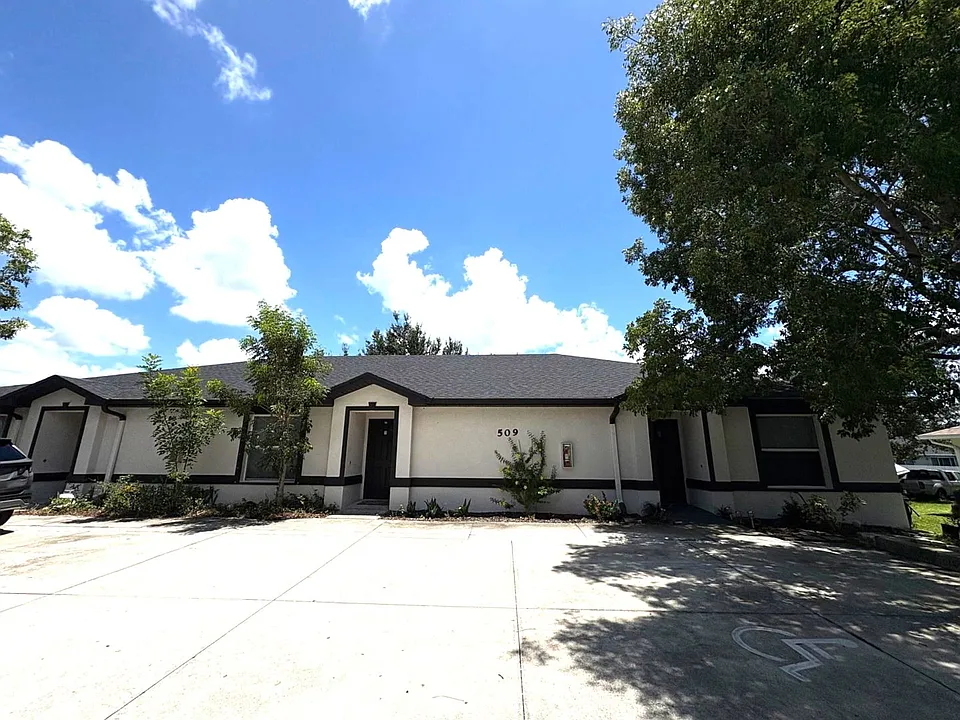 509 SE 6th Pl