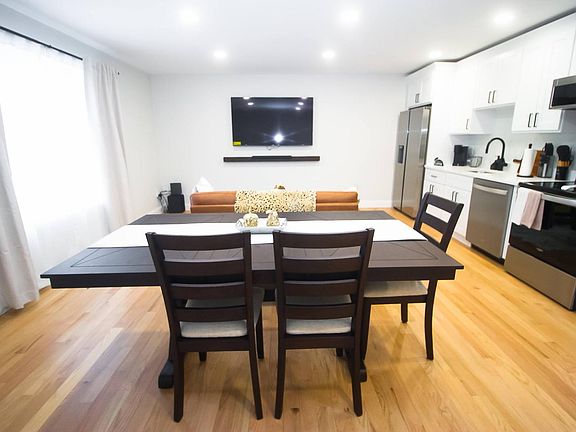 5th image of 16-18 Peckham Ave #1