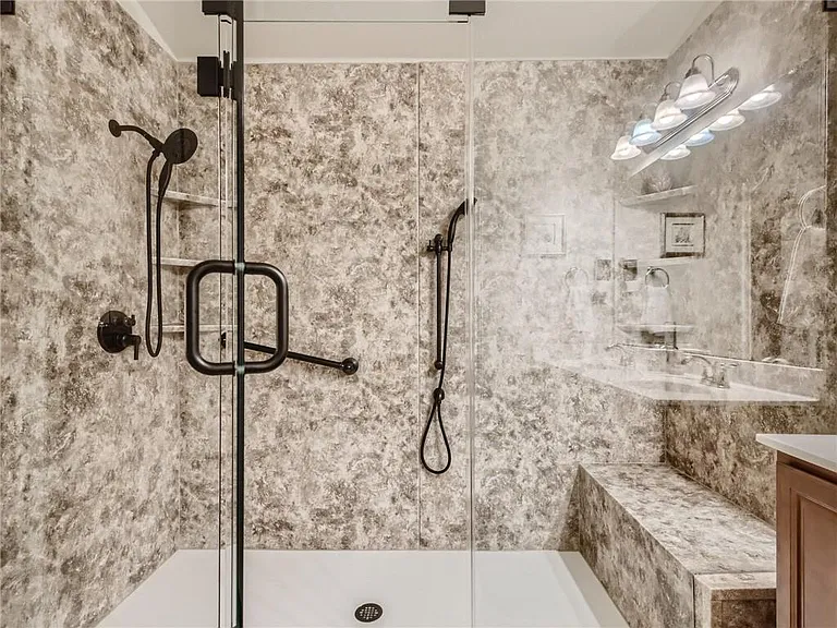 1807 Colorado Bend Dr — Photo 13