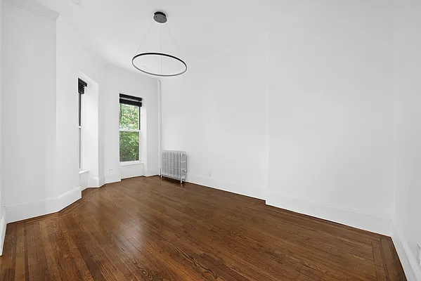 Rented by Compass | media 5