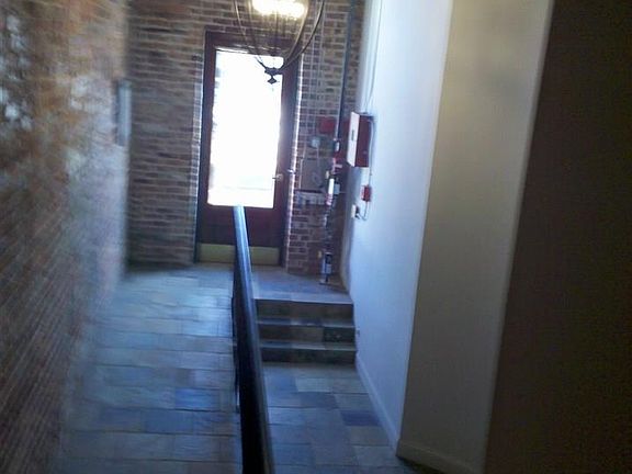 5th image of 115 N 5th St